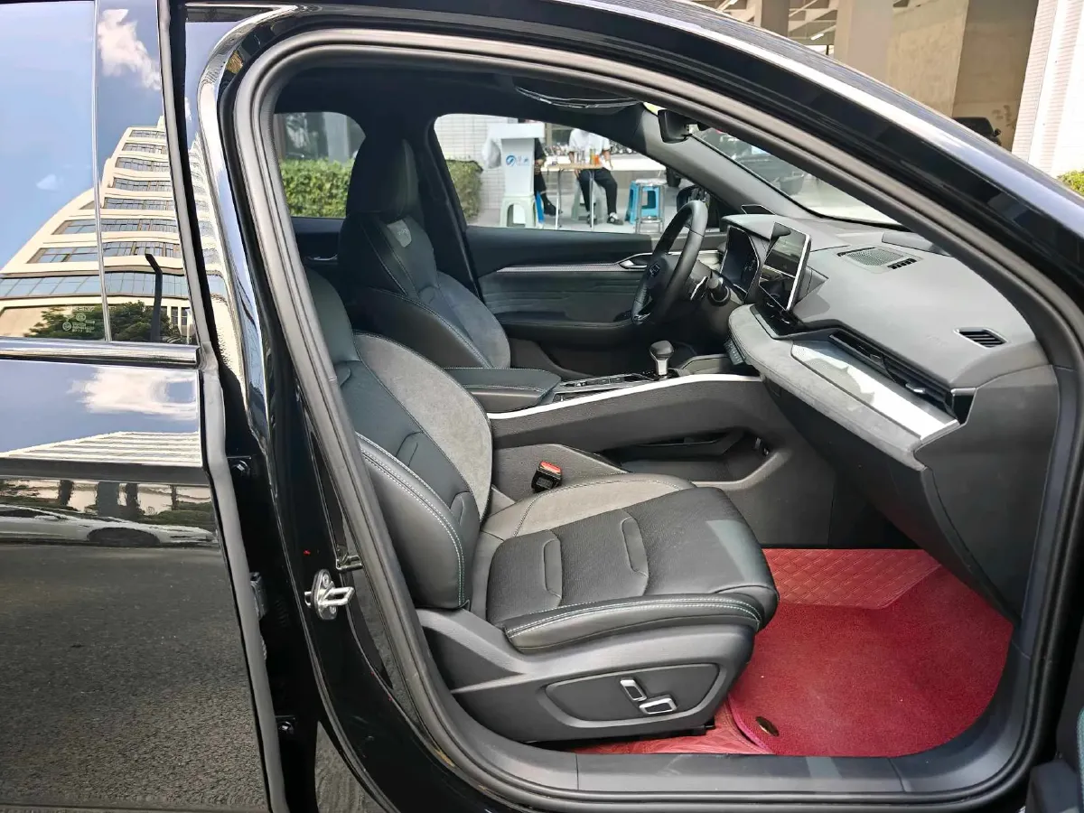 2023 Geely Preface 2.0T 190HP L4 7DCT,autocango,china used car exporter,china ev exporter,chinese used car exporter,chinese used ev exporter