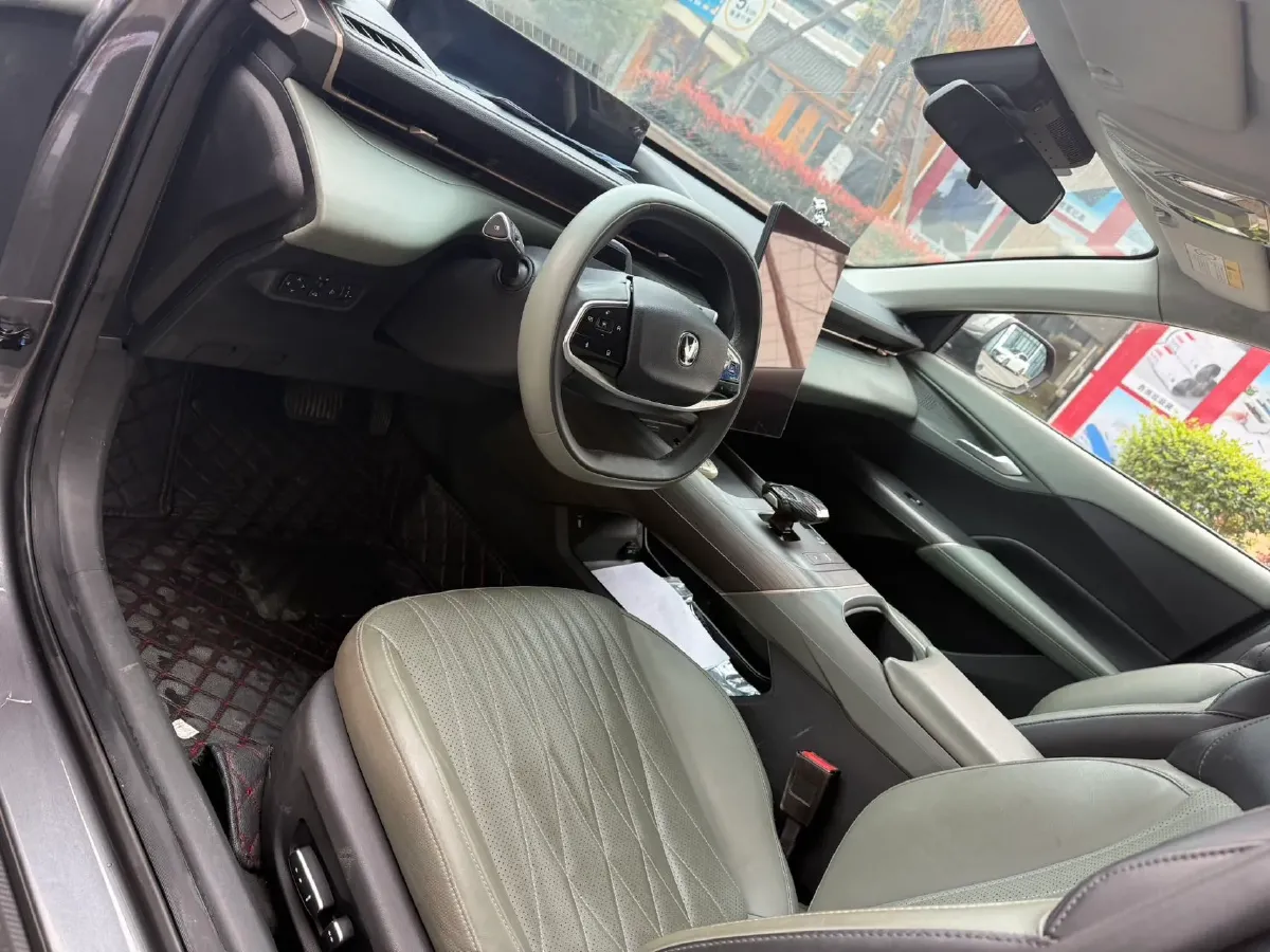 2023 Volkswagen Polo 1.5L 113HP L4 6AT,autocango,china used car exporter,china ev exporter,chinese used car exporter,chinese used ev exporter