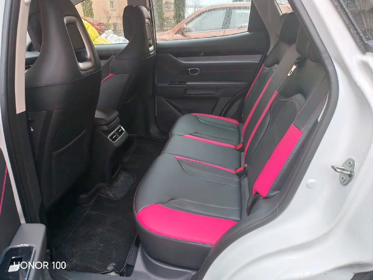 2020 Chery Tiggo 8 1.6T 197HP L4 7DCT,autocango,china used car exporter,china ev exporter,chinese used car exporter,chinese used ev exporter