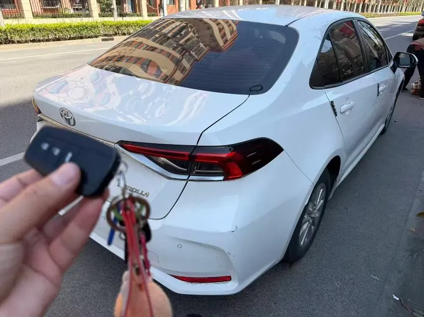 2021 Toyota Corolla 1.2T 116HP L4 CVT,autocango,china used car exporter,china ev exporter,chinese used car exporter,chinese used ev exporter