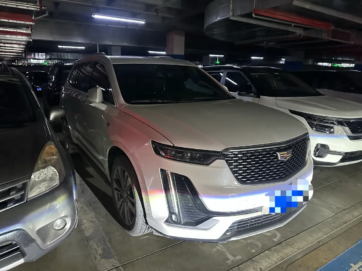 2021 Cadillac XT6 2.0T 237HP L4 9AT,autocango,china used car exporter,china ev exporter,chinese used car exporter,chinese used ev exporter