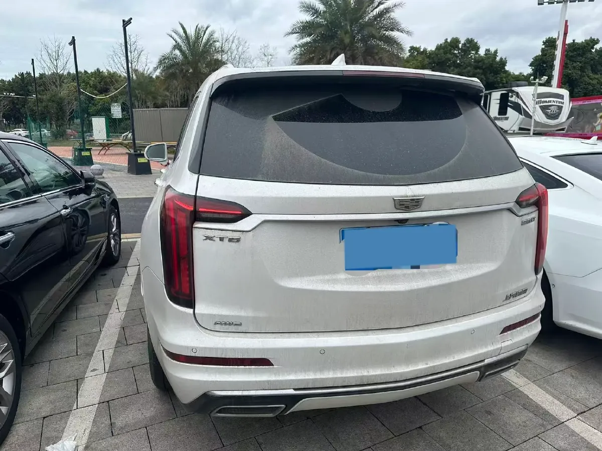 2021 Cadillac XT6 2.0T 237HP L4 9AT,autocango,china used car exporter,china ev exporter,chinese used car exporter,chinese used ev exporter