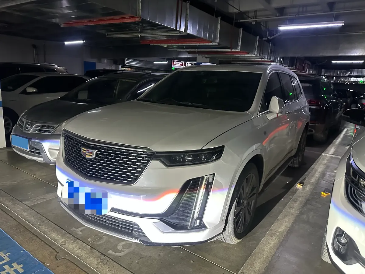 2021 Cadillac XT6 2.0T 237HP L4 9AT,autocango,china used car exporter,china ev exporter,chinese used car exporter,chinese used ev exporter