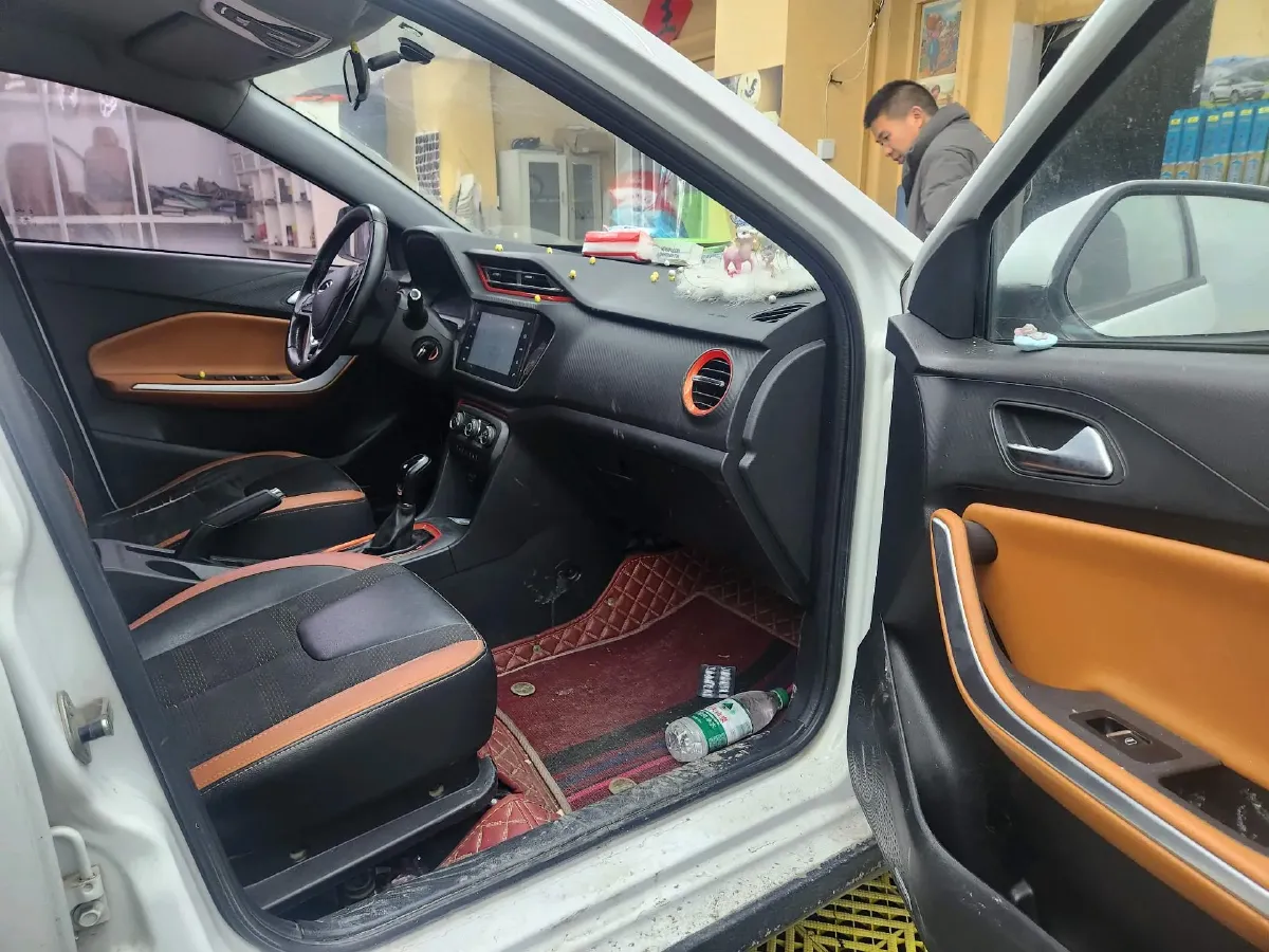 2017 Chery Tiggo 3x 1.5L 106HP L4 4AT,autocango,china used car exporter,china ev exporter,chinese used car exporter,chinese used ev exporter