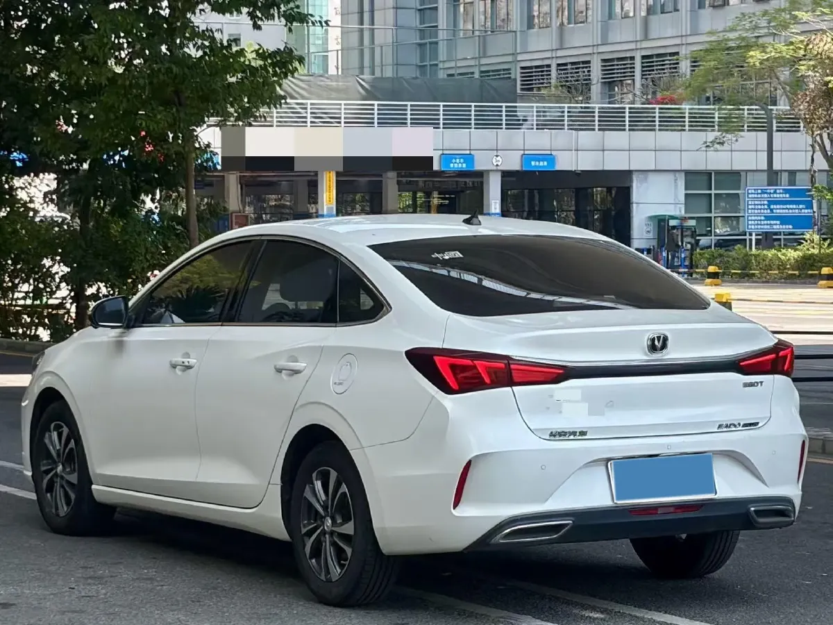 2021 ChangAn Eado 1.4T 160HP L4 7DCT,autocango,china used car exporter,china ev exporter,chinese used car exporter,chinese used ev exporter