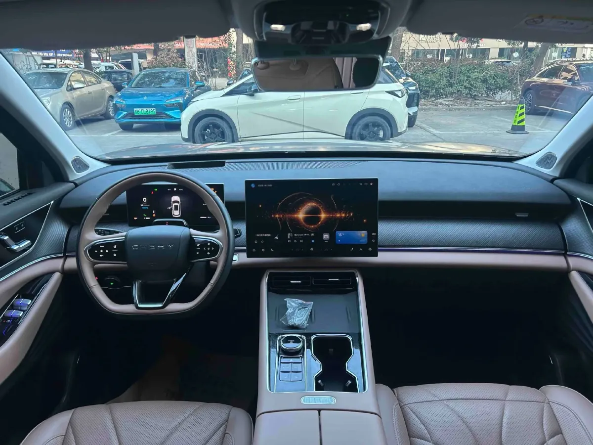 2024 Chery Tiggo8L 2.0T 254HP L4 8AT,autocango,china used car exporter,china ev exporter,chinese used car exporter,chinese used ev exporter