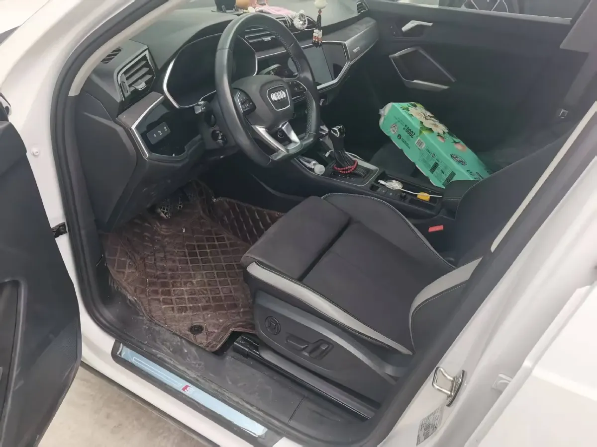 2022 Audi Q3 1.4T 150HP L4 7DCT,autocango,china used car exporter,china ev exporter,chinese used car exporter,chinese used ev exporter