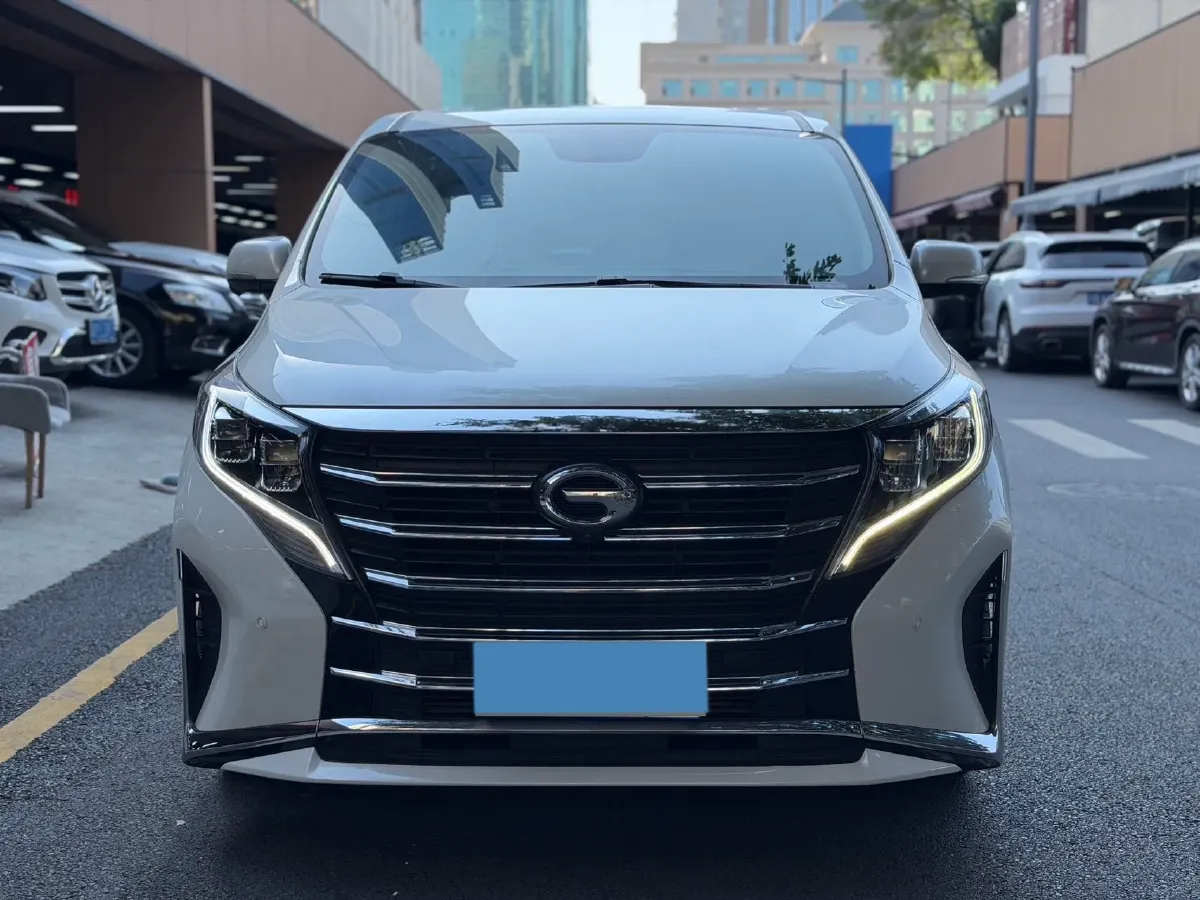 2021 GAC Trumpchi M8 2.0T 252HP L4 8AT,autocango,china used car exporter,china ev exporter,chinese used car exporter,chinese used ev exporter