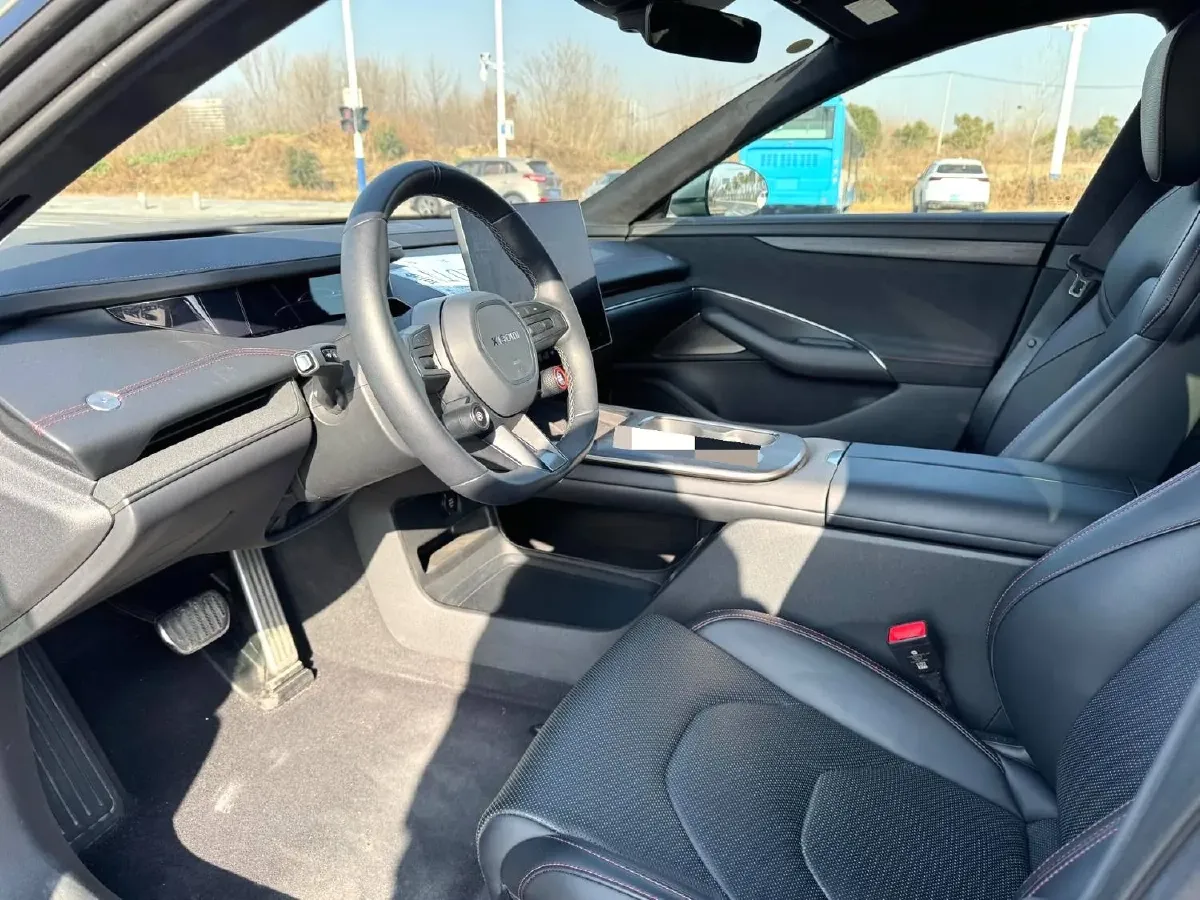 2024 MI SU7 BEV 101KWH,autocango,china used car exporter,china ev exporter,chinese used car exporter,chinese used ev exporter