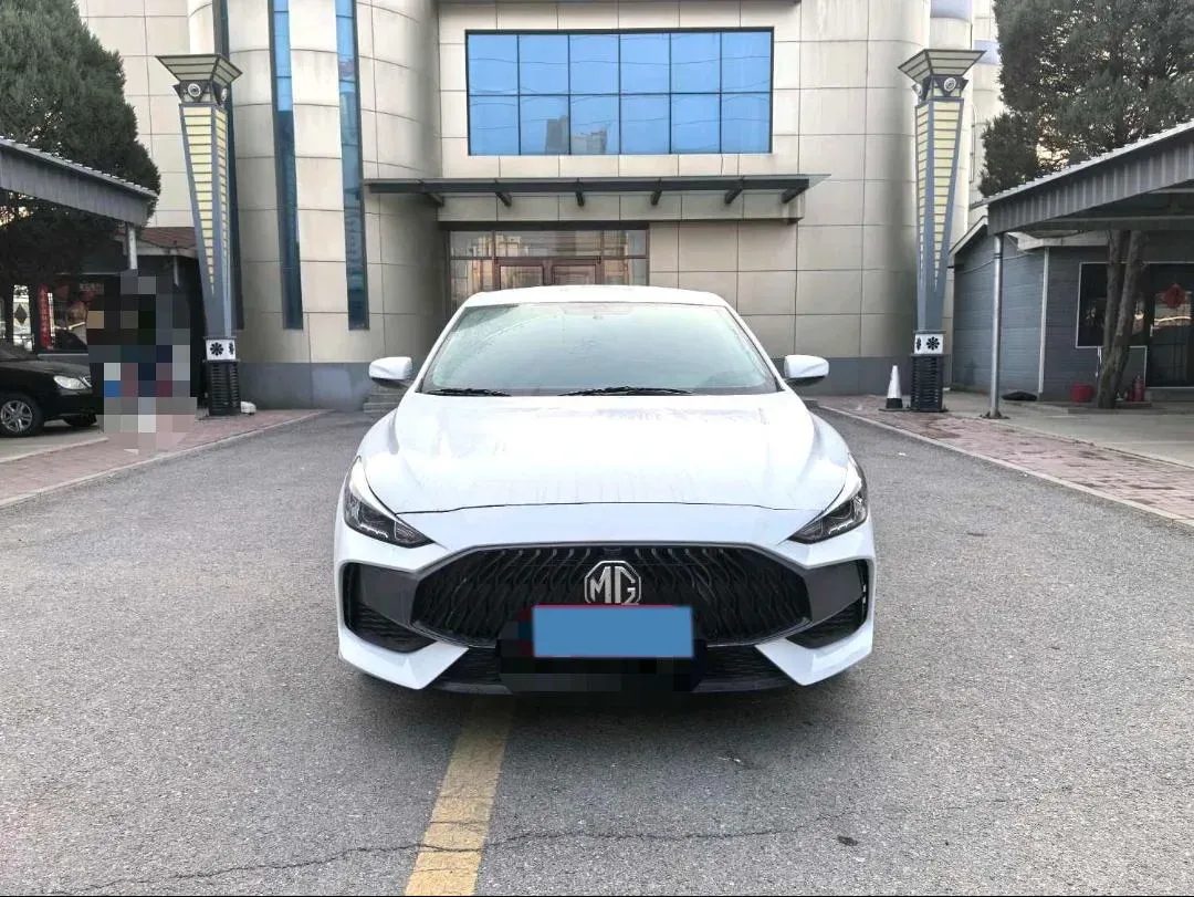 2023 MG 5 1.5L 129HP L4 5MT,autocango,china used car exporter,china ev exporter,chinese used car exporter,chinese used ev exporter