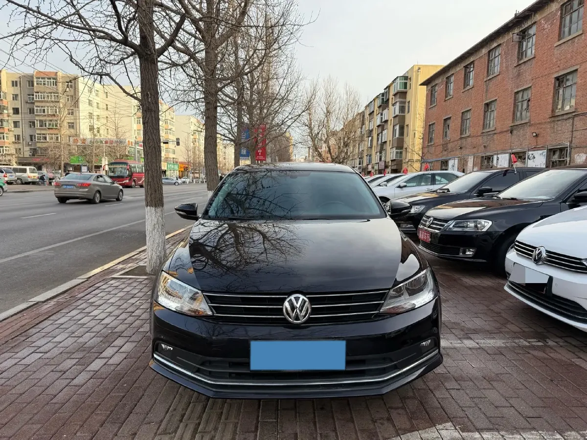 2018 KingLong KaiTe 2.3T 110HP L4 5MT,autocango,china used car exporter,china ev exporter,chinese used car exporter,chinese used ev exporter