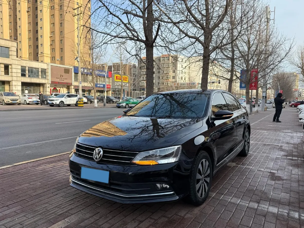 2018 KingLong KaiTe 2.3T 110HP L4 5MT,autocango,china used car exporter,china ev exporter,chinese used car exporter,chinese used ev exporter
