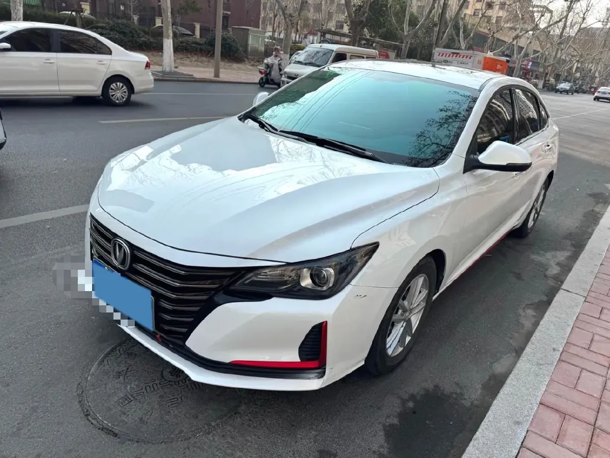 2021 ChangAn Raeton CC 1.5T 180HP L4 7DCT,autocango,china used car exporter,china ev exporter,chinese used car exporter,chinese used ev exporter