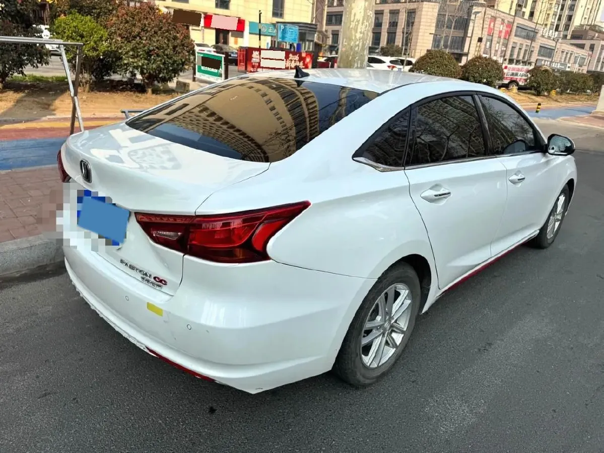 2021 ChangAn Raeton CC 1.5T 180HP L4 7DCT,autocango,china used car exporter,china ev exporter,chinese used car exporter,chinese used ev exporter