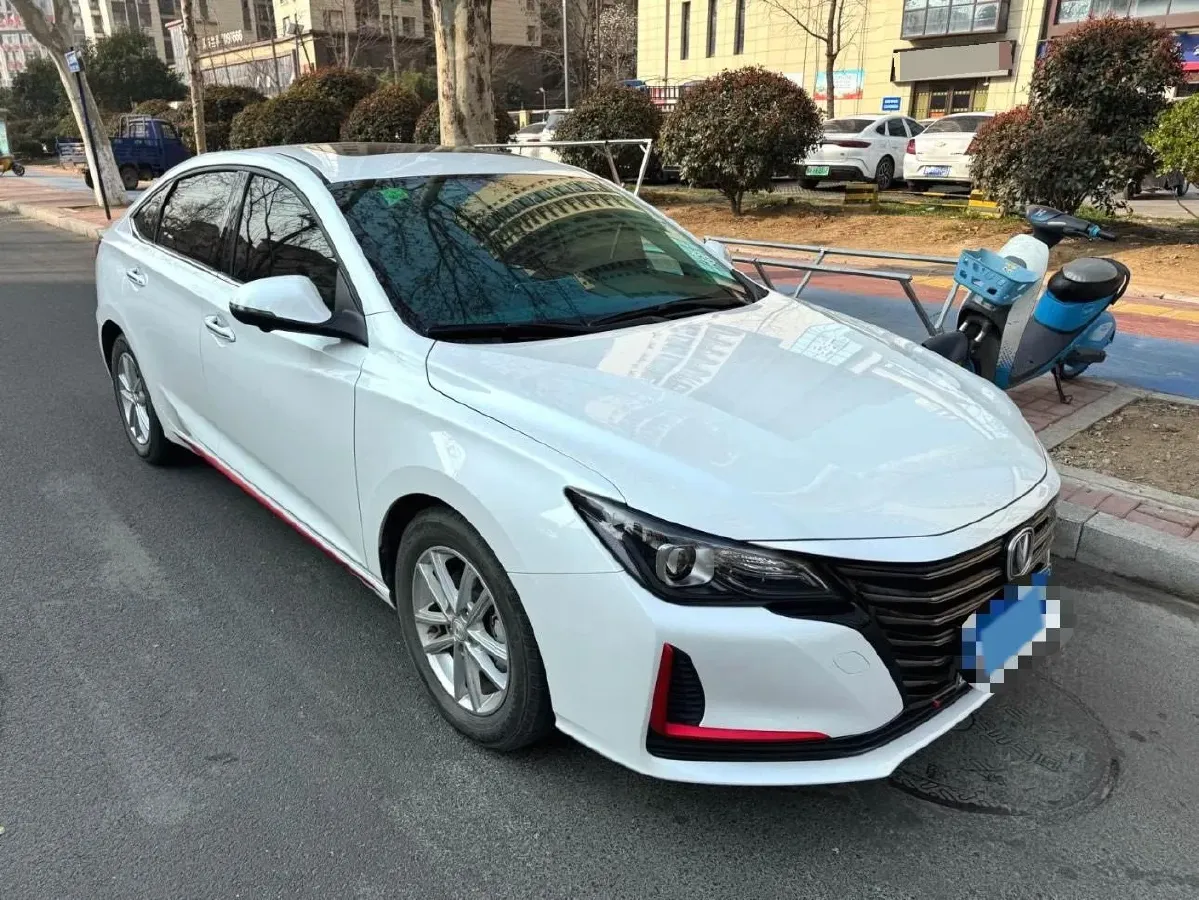 2021 ChangAn Raeton CC 1.5T 180HP L4 7DCT,autocango,china used car exporter,china ev exporter,chinese used car exporter,chinese used ev exporter