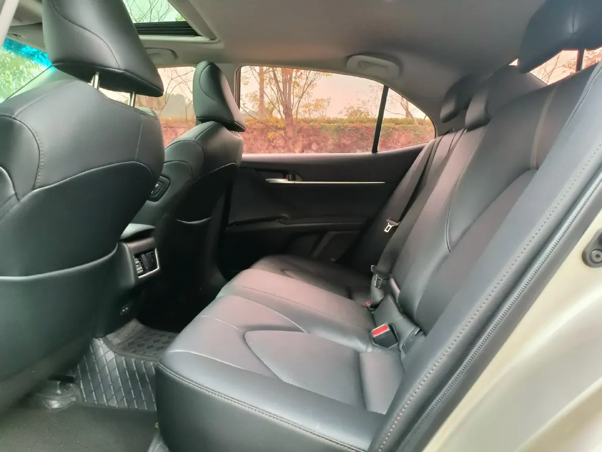 2021 Toyota Camry 2.0L 178HP L4 CVT,autocango,china used car exporter,china ev exporter,chinese used car exporter,chinese used ev exporter