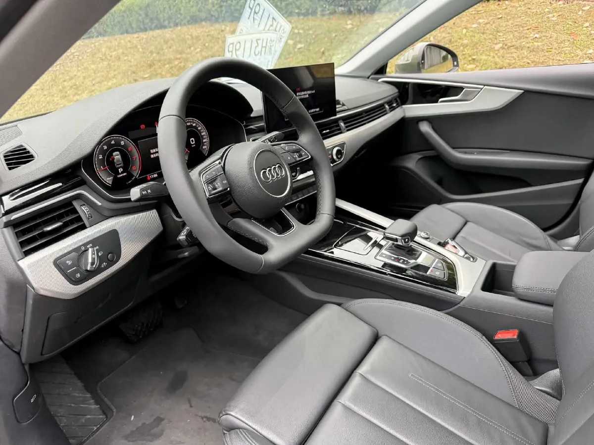 2024 Audi A5 2.0T 204HP L4 7DCT,autocango,china used car exporter,china ev exporter,chinese used car exporter,chinese used ev exporter