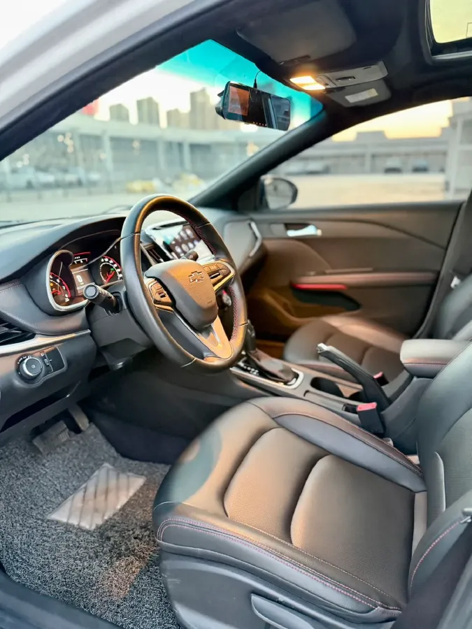 2020 Chevrolet Monza 1.3T 163HP L3 6AT,autocango,china used car exporter,china ev exporter,chinese used car exporter,chinese used ev exporter