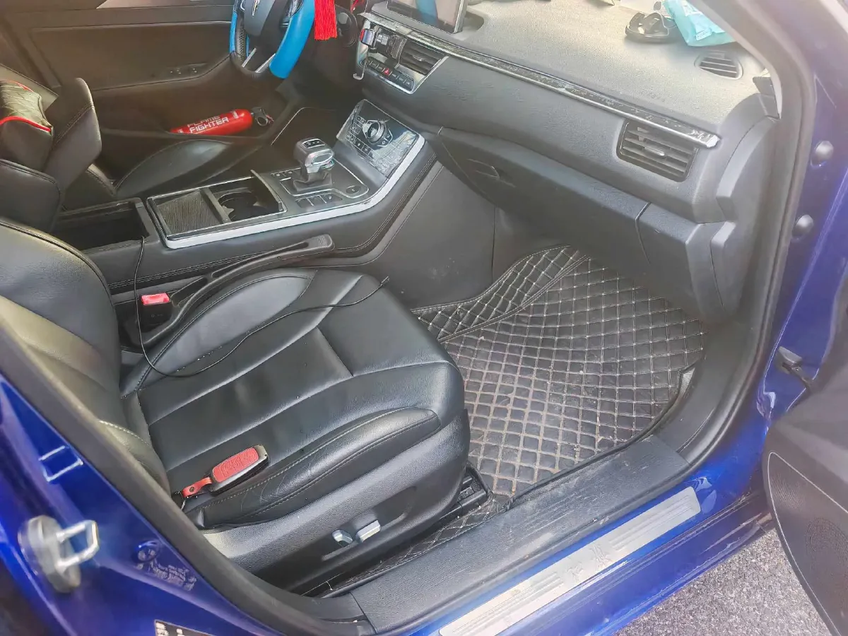 2020 HongQi H5 1.8T 197HP L4 6AT,autocango,china used car exporter,china ev exporter,chinese used car exporter,chinese used ev exporter