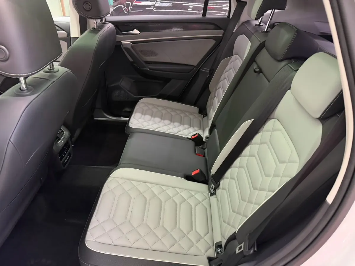 2023 Volkswagen Tayron 1.4T 150HP L4 7DCT,autocango,china used car exporter,china ev exporter,chinese used car exporter,chinese used ev exporter