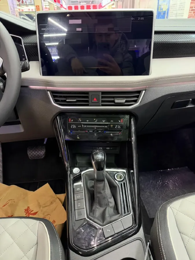 2023 Volkswagen Tayron 1.4T 150HP L4 7DCT,autocango,china used car exporter,china ev exporter,chinese used car exporter,chinese used ev exporter