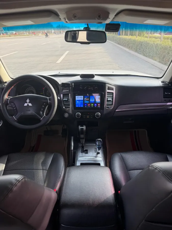 2016 Mitsubishi Pajero 3.0L 174HP V6 5AT,autocango,china used car exporter,china ev exporter,chinese used car exporter,chinese used ev exporter