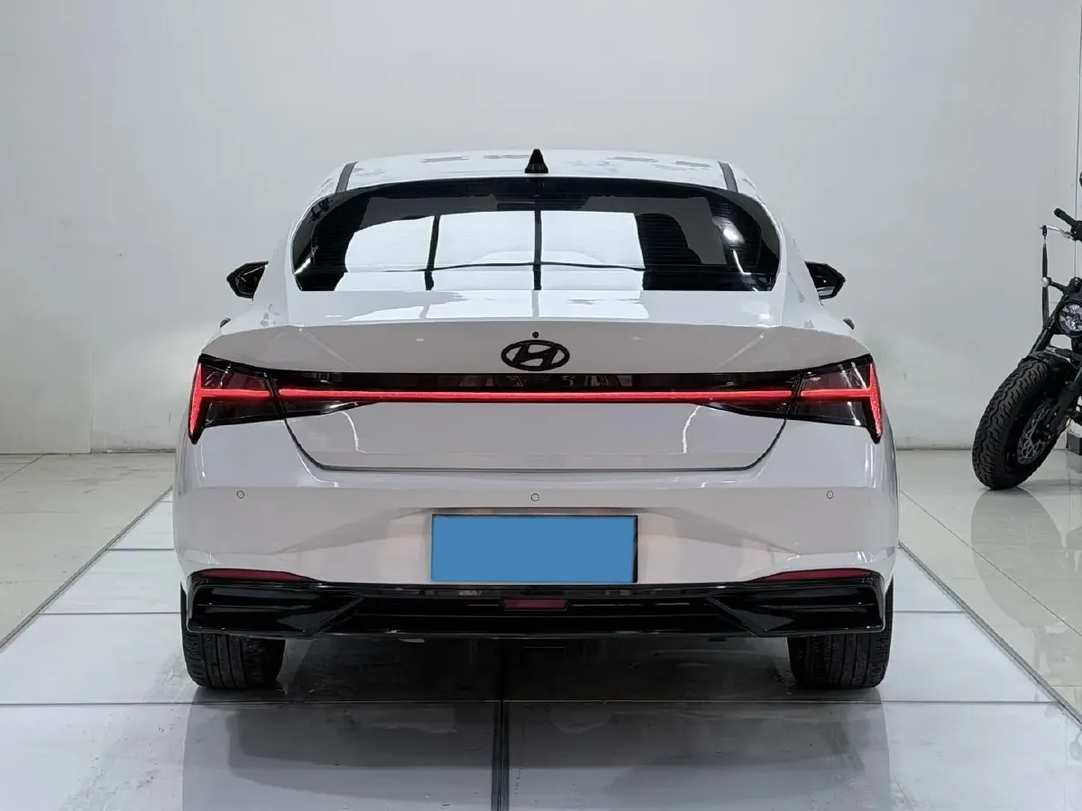 2022 Hyundai Elantra 1.5L 115HP L4 CVT,autocango,china used car exporter,china ev exporter,chinese used car exporter,chinese used ev exporter