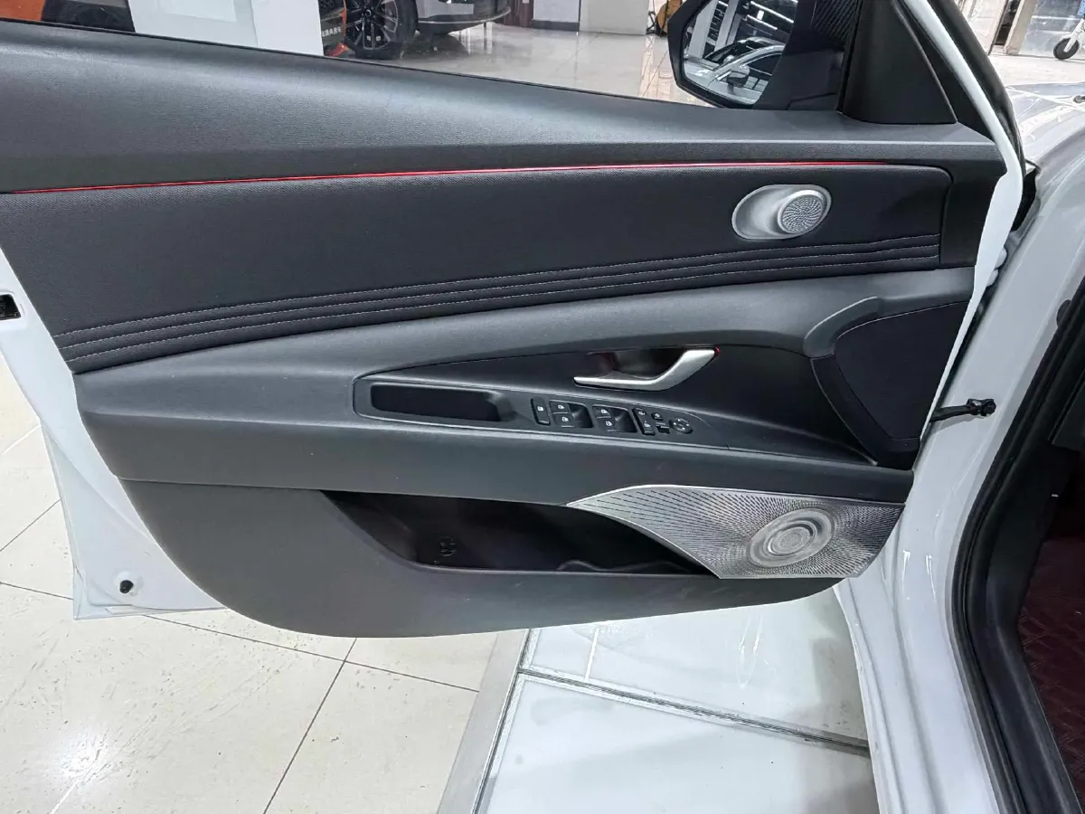 2022 Hyundai Elantra 1.5L 115HP L4 CVT,autocango,china used car exporter,china ev exporter,chinese used car exporter,chinese used ev exporter