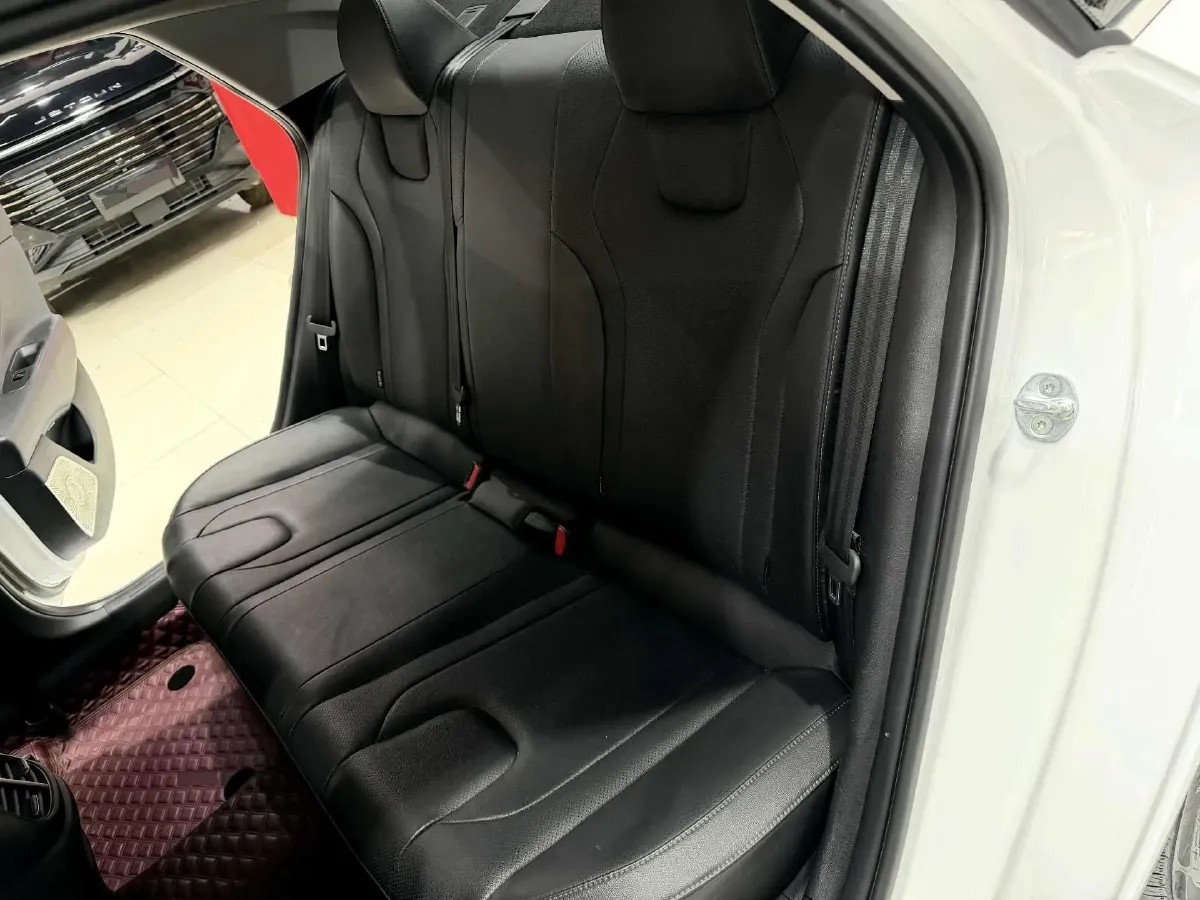 2022 Hyundai Elantra 1.5L 115HP L4 CVT,autocango,china used car exporter,china ev exporter,chinese used car exporter,chinese used ev exporter