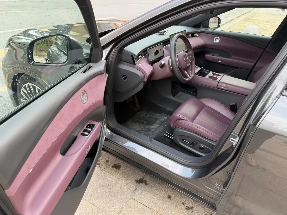 2025 Voyah FREE REEV 129HP REEV,autocango,china used car exporter,china ev exporter,chinese used car exporter,chinese used ev exporter