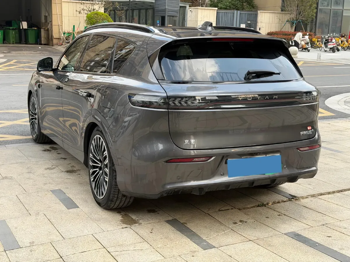 2025 Voyah FREE REEV 129HP REEV,autocango,china used car exporter,china ev exporter,chinese used car exporter,chinese used ev exporter