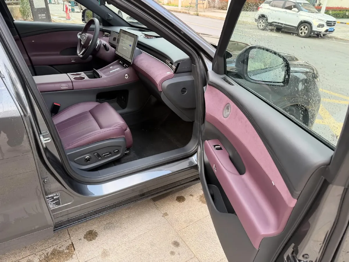 2025 Voyah FREE REEV 129HP REEV,autocango,china used car exporter,china ev exporter,chinese used car exporter,chinese used ev exporter