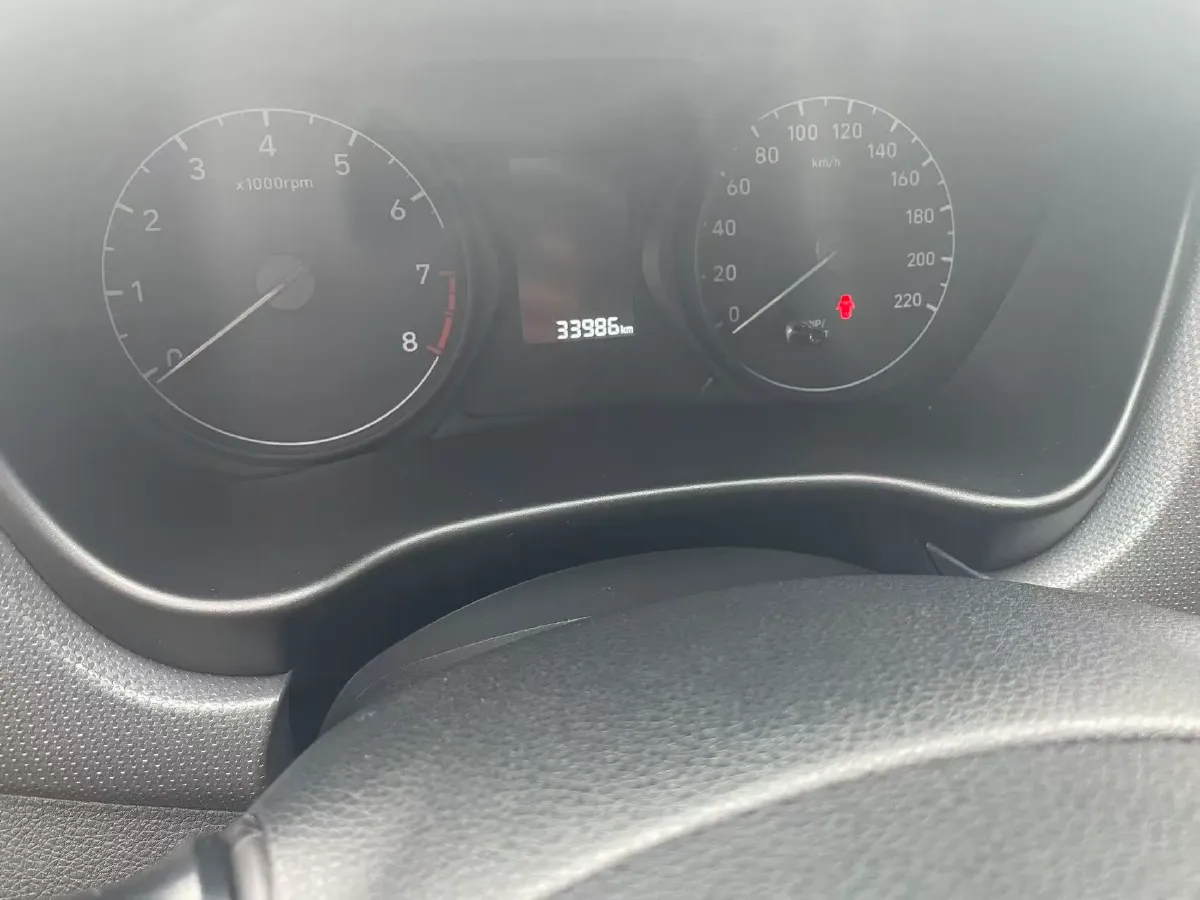 2017 Hyundai Reina 1.4L 95HP L4 5MT,autocango,china used car exporter,china ev exporter,chinese used car exporter,chinese used ev exporter