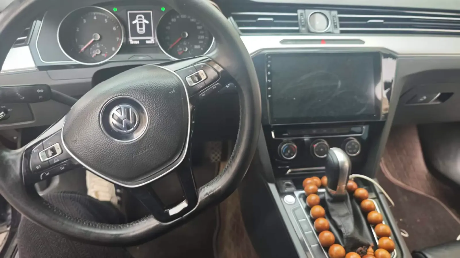 2018 Volkswagen Magotan 1.8T 180HP L4 7DCT,autocango,china used car exporter,china ev exporter,chinese used car exporter,chinese used ev exporter