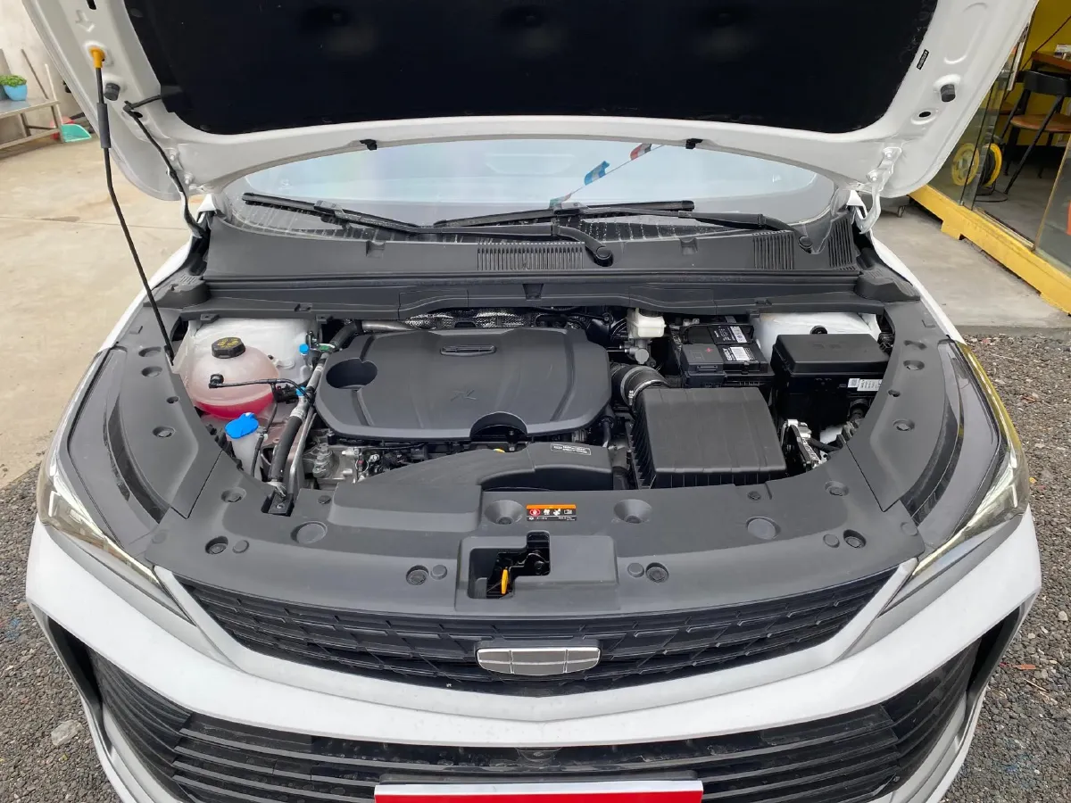 2025 Geely Coolray 1.5T 181HP L4 7DCT,autocango,china used car exporter,china ev exporter,chinese used car exporter,chinese used ev exporter