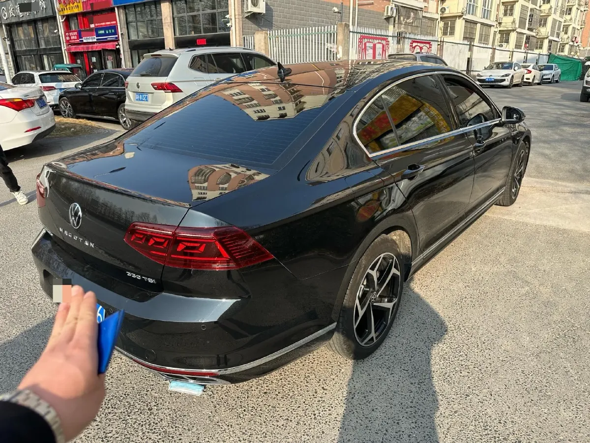 2024 Volkswagen Magotan 2.0T 186HP L4 7DCT,autocango,china used car exporter,china ev exporter,chinese used car exporter,chinese used ev exporter