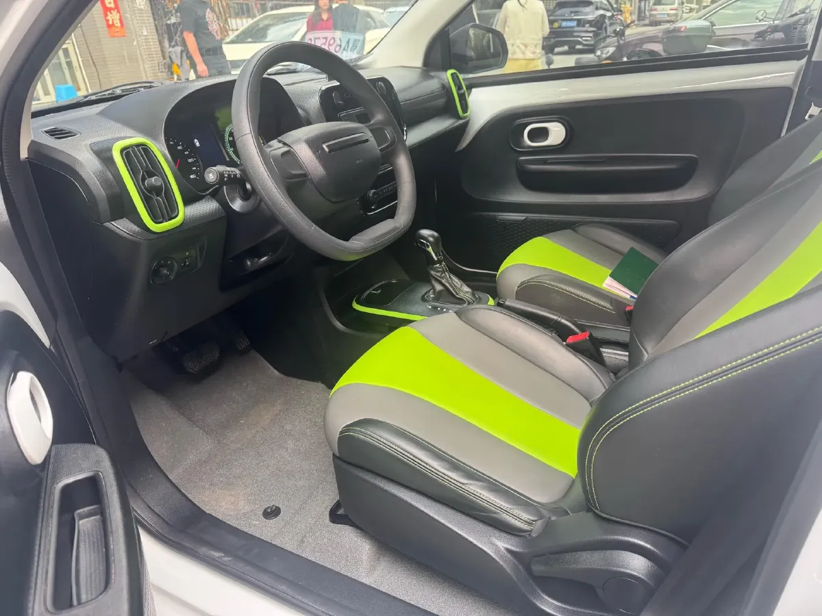 2020 Roewe Clever BEV 27KWH,autocango,china used car exporter,china ev exporter,chinese used car exporter,chinese used ev exporter