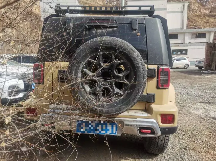 2019 Beijing BJ40 2.3T 231HP L4 6AT,autocango,china used car exporter,china ev exporter,chinese used car exporter,chinese used ev exporter