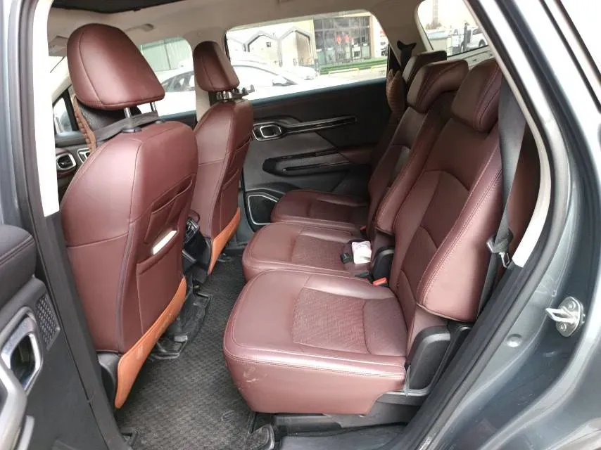 2022 Geely Okavango 1.8T 184HP L4 7DCT,autocango,china used car exporter,china ev exporter,chinese used car exporter,chinese used ev exporter