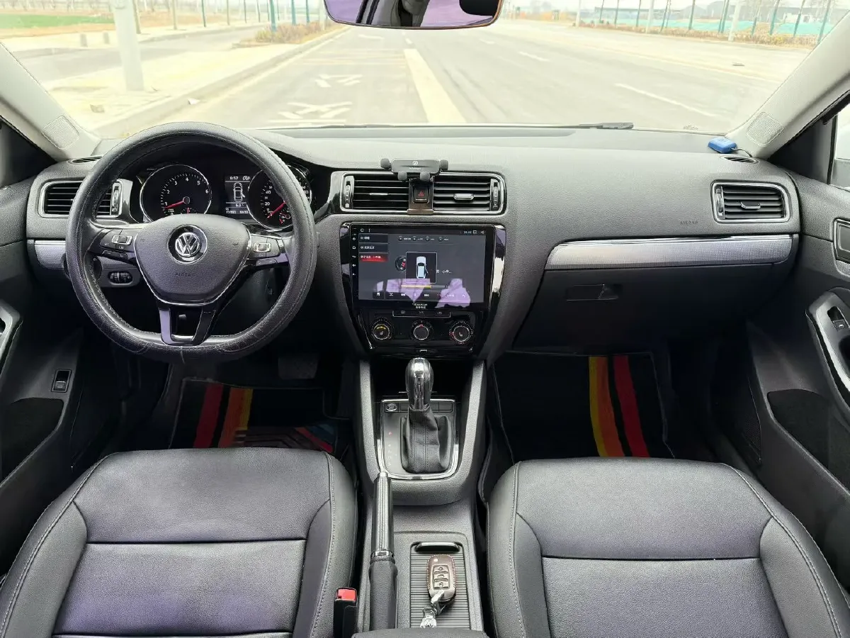 2018 Volkswagen Bora 1.4T 131HP L4 7DCT,autocango,china used car exporter,china ev exporter,chinese used car exporter,chinese used ev exporter