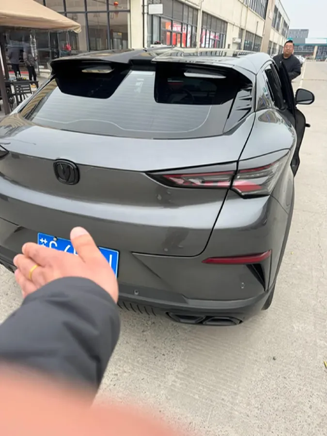 2022 ChangAn UNI-T 2.0T 233HP L4 8AT,autocango,china used car exporter,china ev exporter,chinese used car exporter,chinese used ev exporter