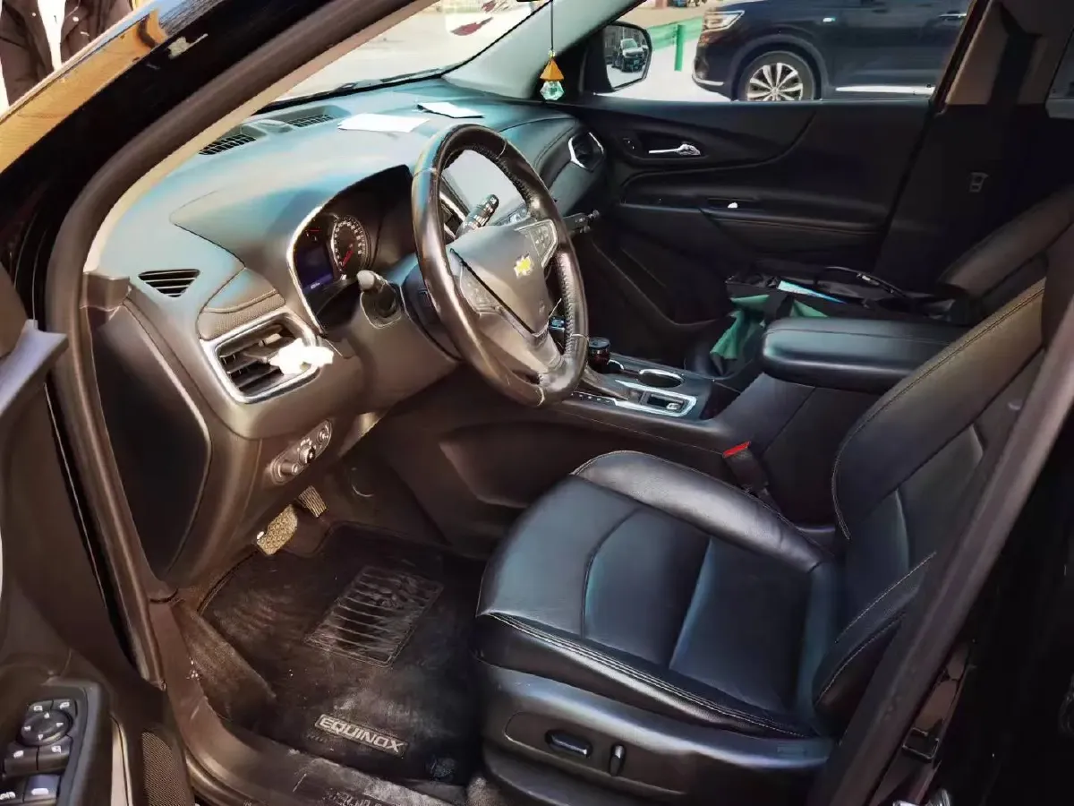 2019 Chevrolet Equinox 1.5T 180HP L4 6AT,autocango,china used car exporter,china ev exporter,chinese used car exporter,chinese used ev exporter