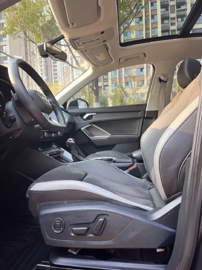 2022 Audi Q3 1.4T 150HP L4 7DCT,autocango,china used car exporter,china ev exporter,chinese used car exporter,chinese used ev exporter