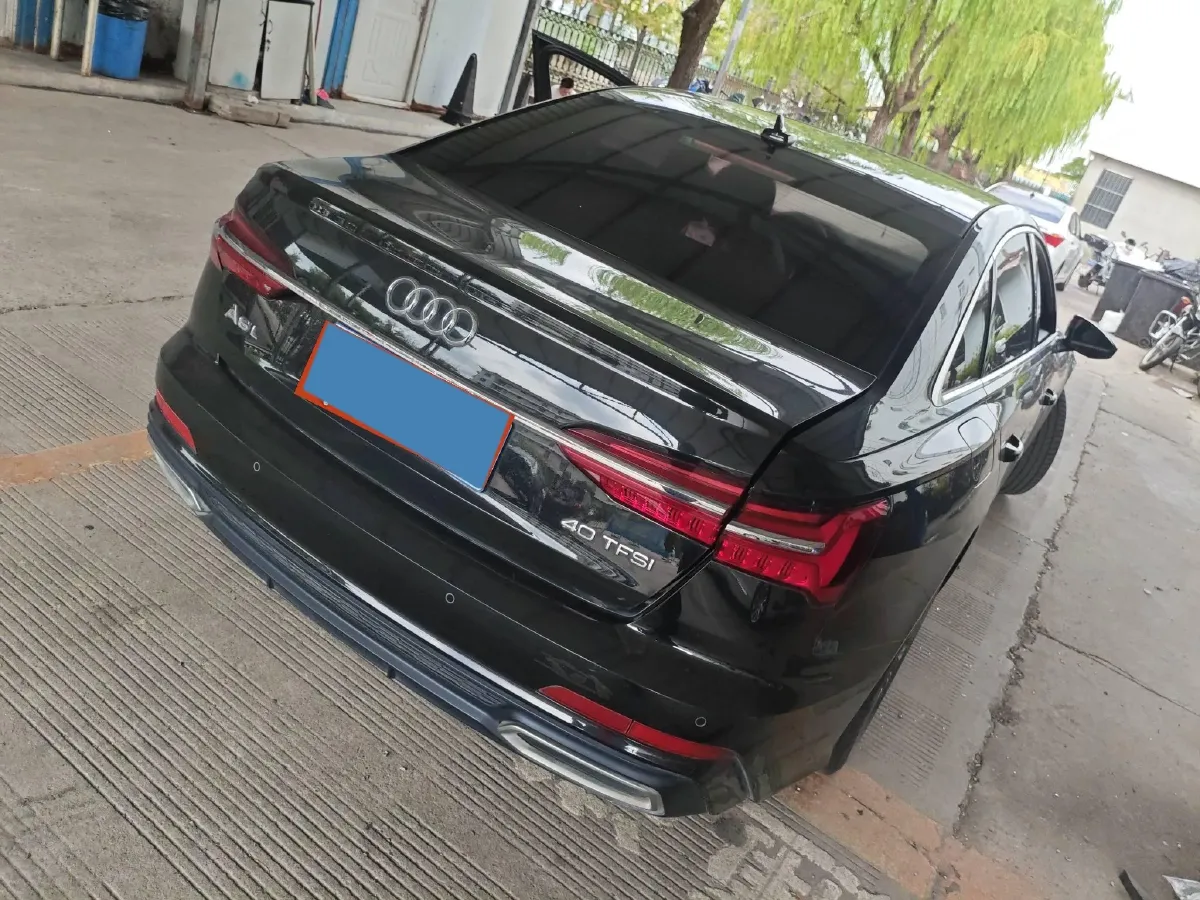 2021 Audi A6L 2.0T 190HP L4 7DCT,autocango,china used car exporter,china ev exporter,chinese used car exporter,chinese used ev exporter
