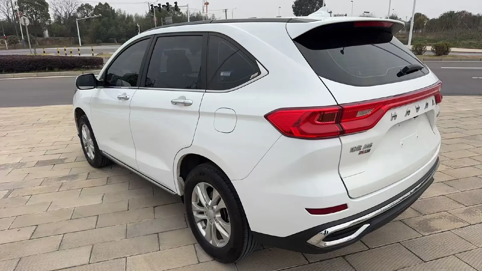 2021 Haval M6 1.5T 150HP L4 7DCT,autocango,china used car exporter,china ev exporter,chinese used car exporter,chinese used ev exporter