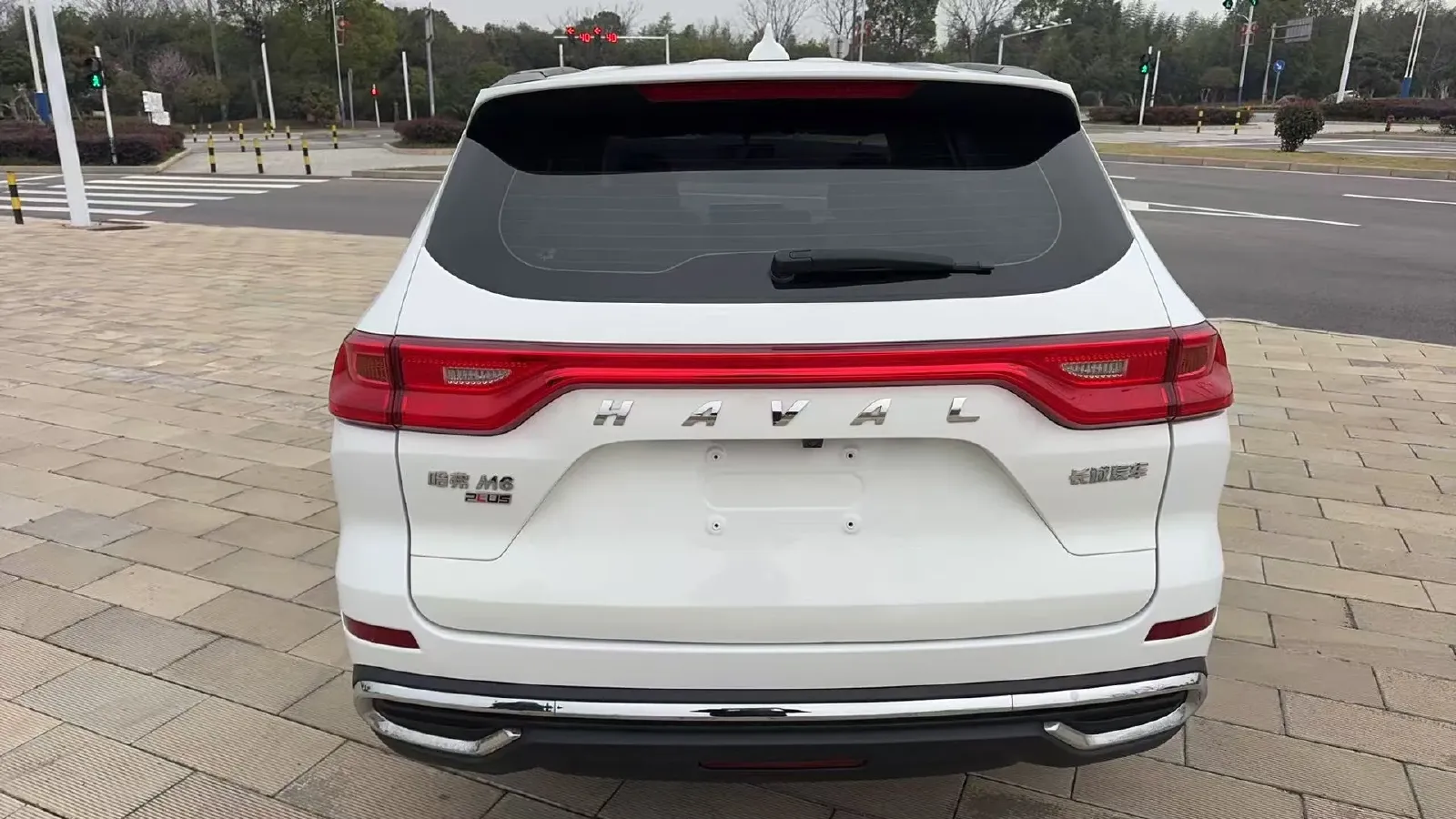 2021 Haval M6 1.5T 150HP L4 7DCT,autocango,china used car exporter,china ev exporter,chinese used car exporter,chinese used ev exporter