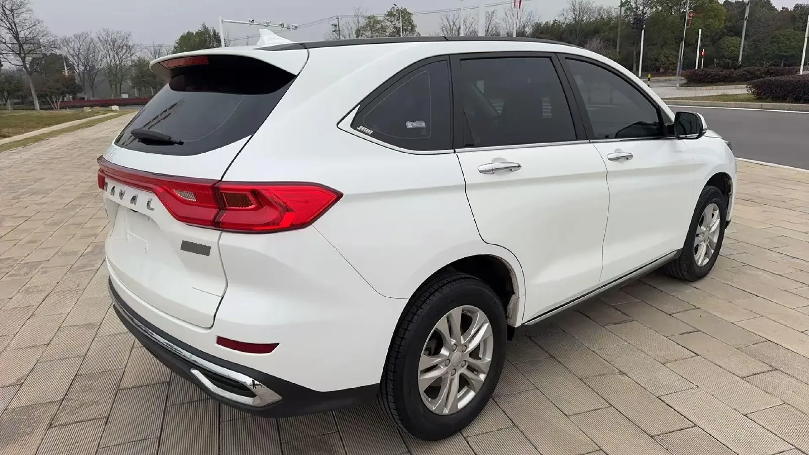 2021 Haval M6 1.5T 150HP L4 7DCT,autocango,china used car exporter,china ev exporter,chinese used car exporter,chinese used ev exporter