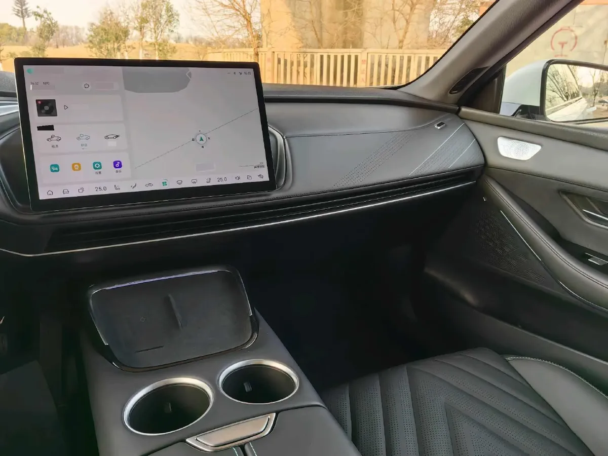 2023 Deepal SL03 BEV 58.1KWH,autocango,china used car exporter,china ev exporter,chinese used car exporter,chinese used ev exporter