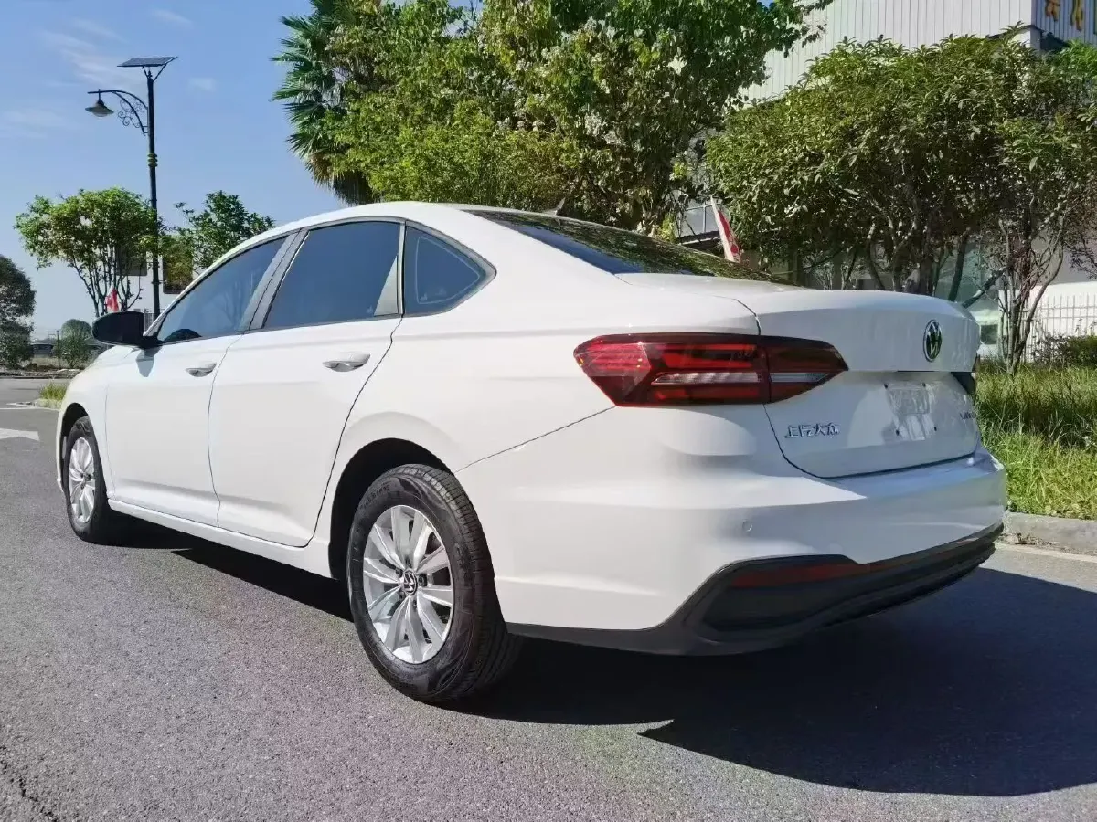 2023 Volkswagen Lavida 1.5L 110HP L4 6AT,autocango,china used car exporter,china ev exporter,chinese used car exporter,chinese used ev exporter