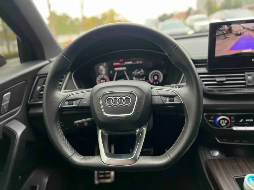 2023 Audi Q5L 2.0T 190HP L4 7DCT,autocango,china used car exporter,china ev exporter,chinese used car exporter,chinese used ev exporter